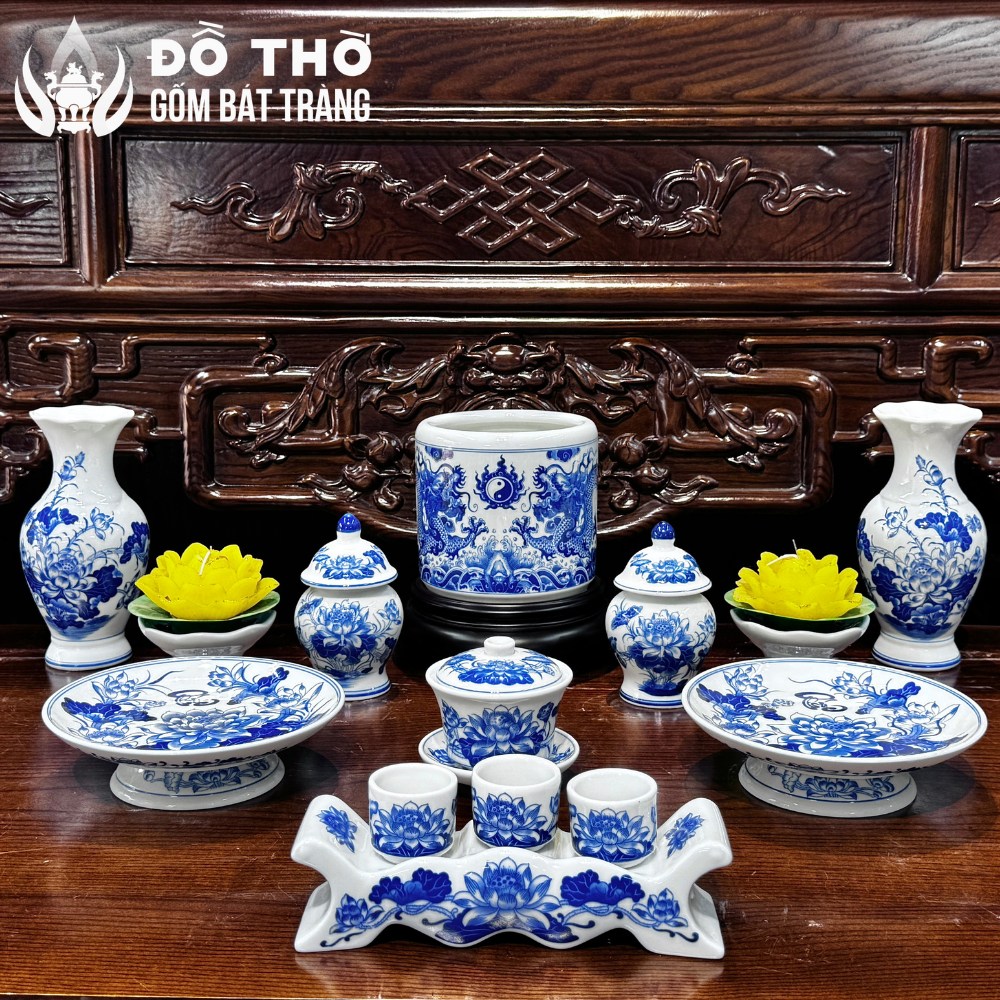 Đồ thờ gốm Bát Tràng