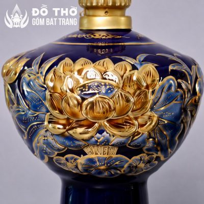 Đèn Dầu Thờ Cúng Men Xanh Coban Vẽ Vàng Họa Tiết Hoa Sen Đắp Nổi DT-DD03 - Chi tiết 2