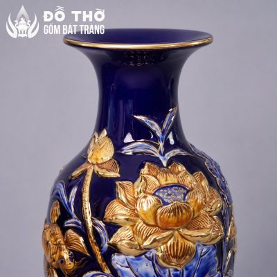 Lọ Hoa Thờ Men Xanh Coban Đắp Nổi Hoa Sen Vẽ Vàng DT-LH06 - Chi tiết 1