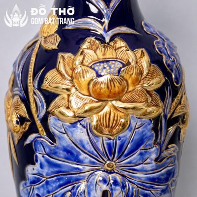 Lọ Hoa Thờ Men Xanh Coban Đắp Nổi Hoa Sen Vẽ Vàng DT-LH06 - Chi tiết 2