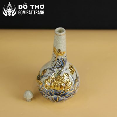 Nậm Rượu Thờ Men Rạn Đắp Nổi Hoa Sen Vẽ Vàng 24K Bát Tràng DT-NR02 - Chi tiết 4